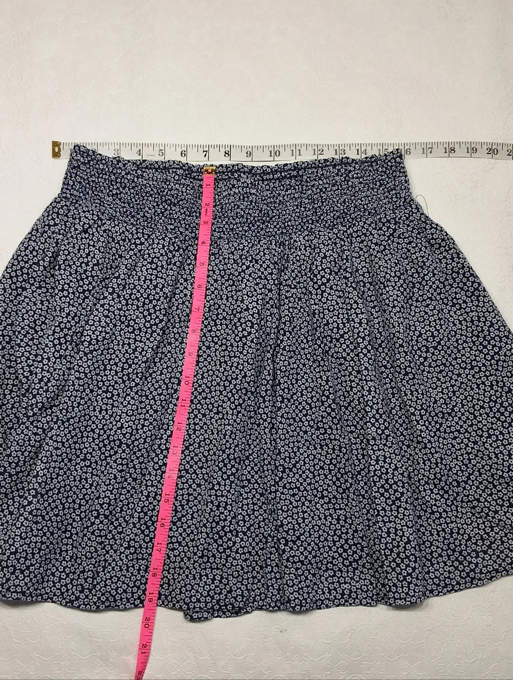 Old Navy Blue Floral Mini Skirt Size L